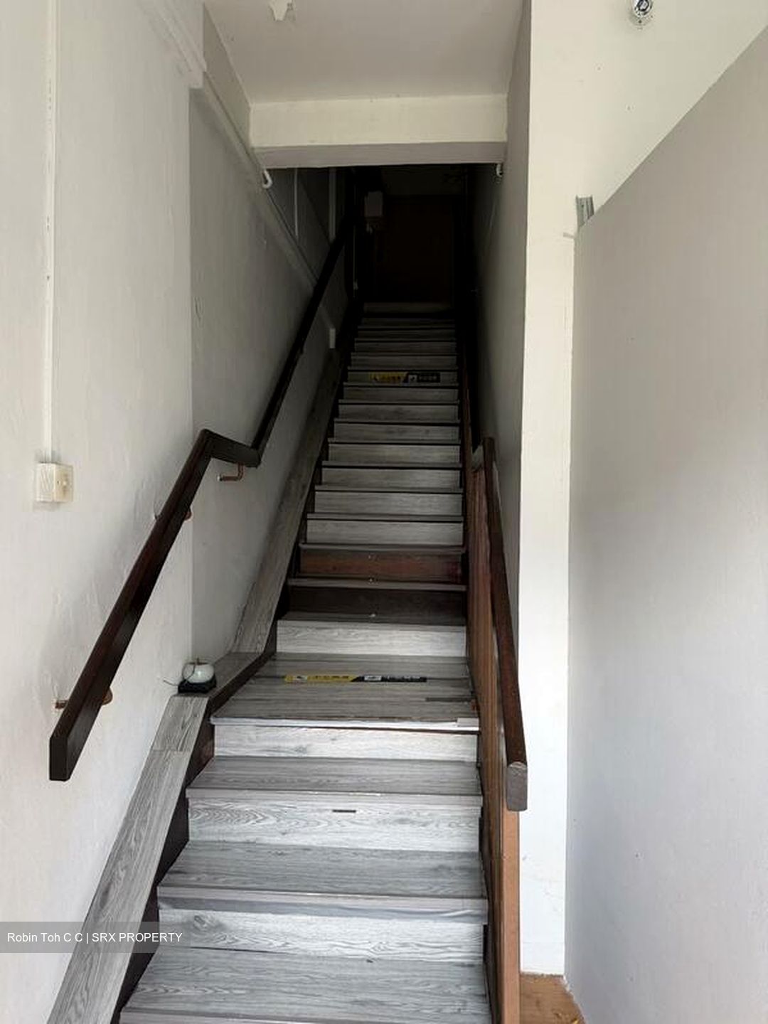 Hougang Avenue 1 (D19), Shop House #525795901